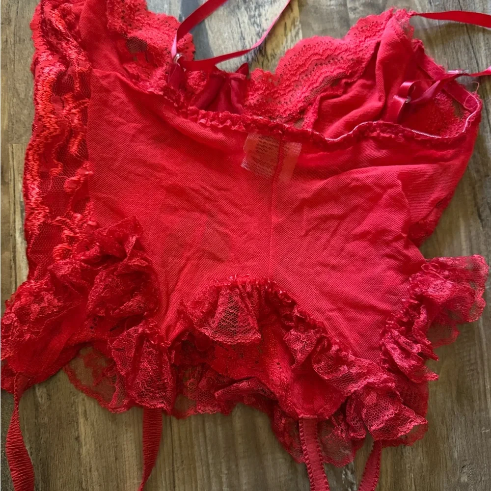 Red Lace Women's Intimate Wear - Picture 5 of 6